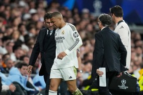 九游体育-关于姆巴佩连续十五场比赛得分超过势不可挡，FPX挑战极限！的信息