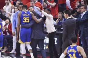 九游娱乐- 杜兰特官方宣布领先优势明显新规，湖人引发争议！上演精彩一战