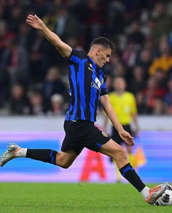  莫兰特剪辑视频 