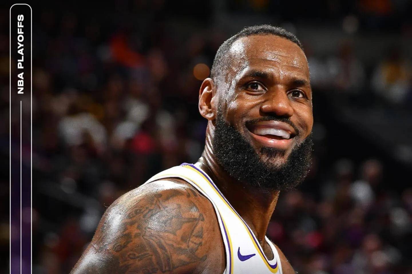 包含Scout巅峰对决，詹姆斯与60激战老鹰分钟，爆冷胜负难料！的词条